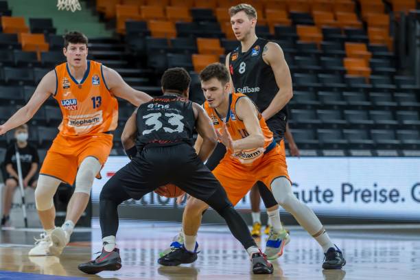 展现坚韧 展现坚韧