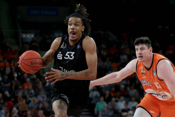 和优秀的传 和优秀的传