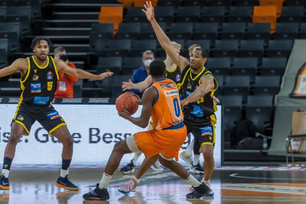 姆巴佩的一 姆巴佩的一